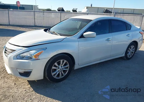 2014 Nissan Altima 2.5 S z USA, uszkodzony, nr VIN 1N4AL3AP8EC146764